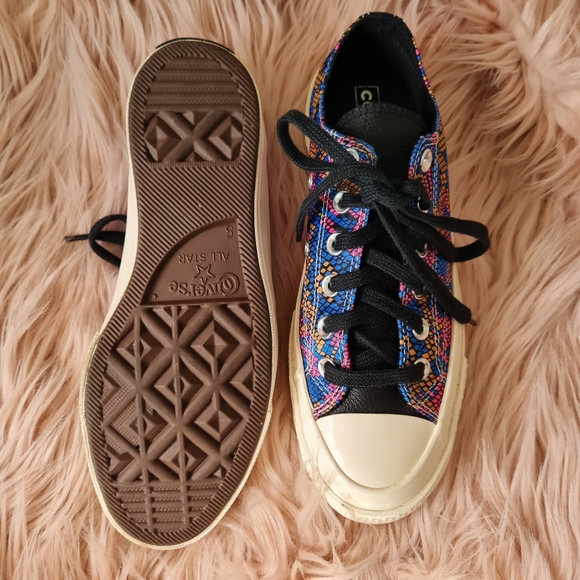 Converse size 8 snake print sneaker - Picture 3 of 5